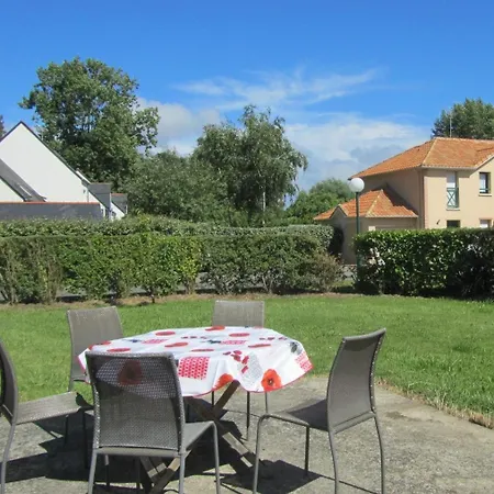 Casa de Férias Maison De Vacances -10 Min A Pied De La Plage Pornichet