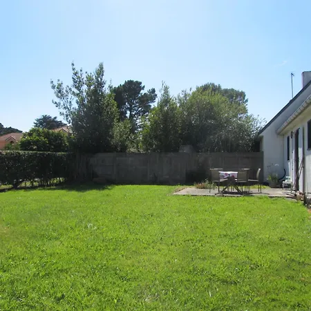 Casa de Férias Maison De Vacances -10 Min A Pied De La Plage *